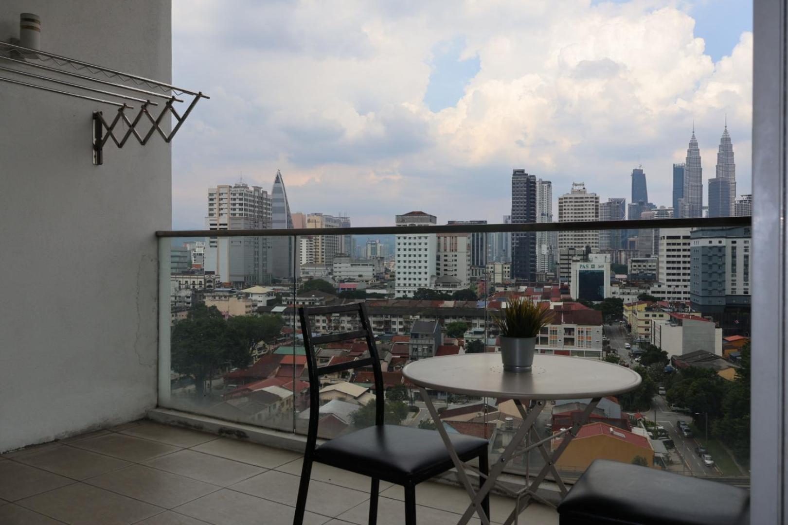 Regalia Residence And Suites By Awesomestay Kuala Lumpur Buitenkant foto